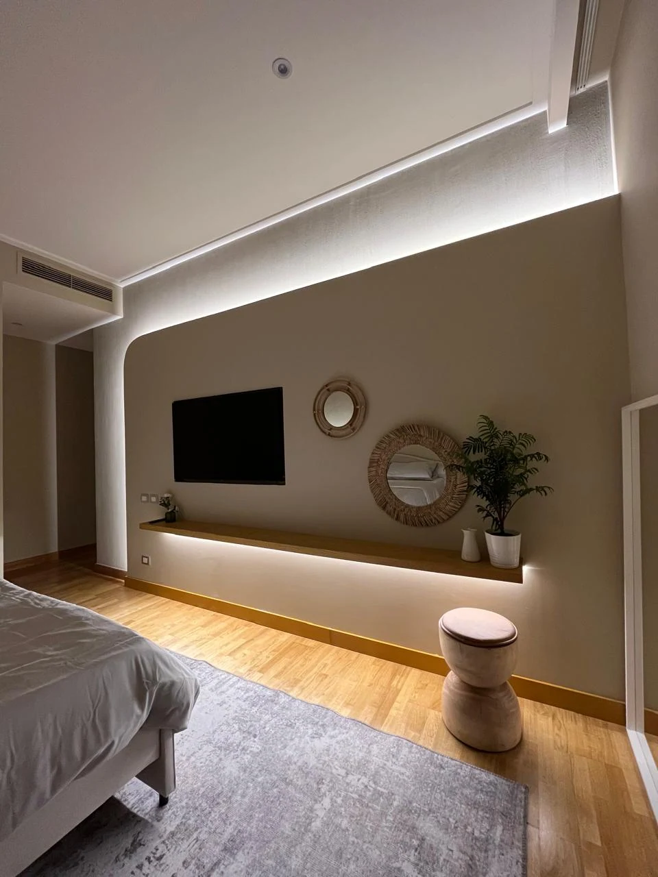40 West — SODIC — image 5