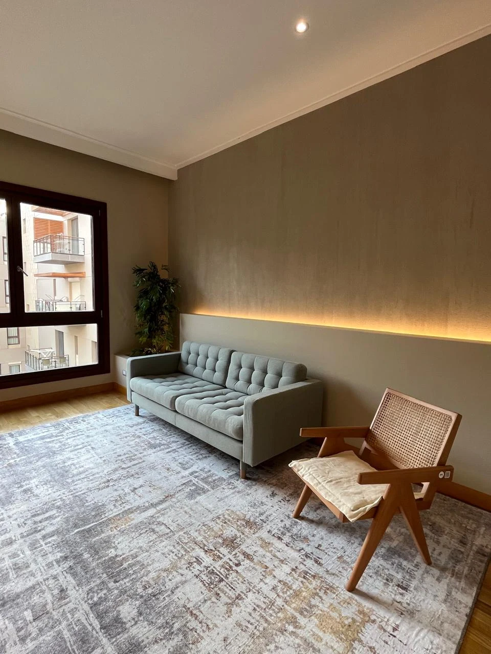 40 West — SODIC — image 3